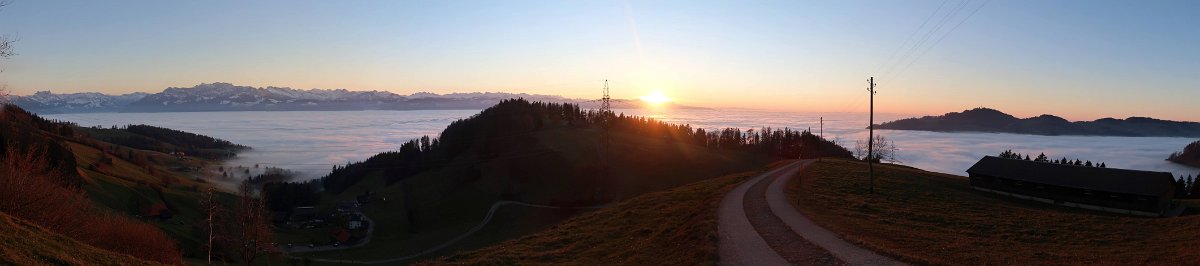 2020.11.27 Sicht vom Farner auf den Sonnenuntergang